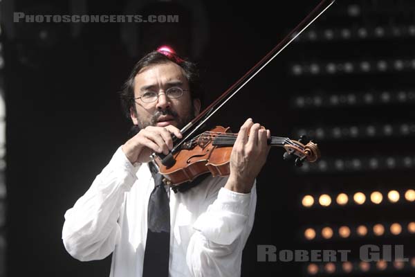 DEVOTCHKA - 2007-08-26 - SAINT CLOUD - Domaine National - Scene de la Cascade - 